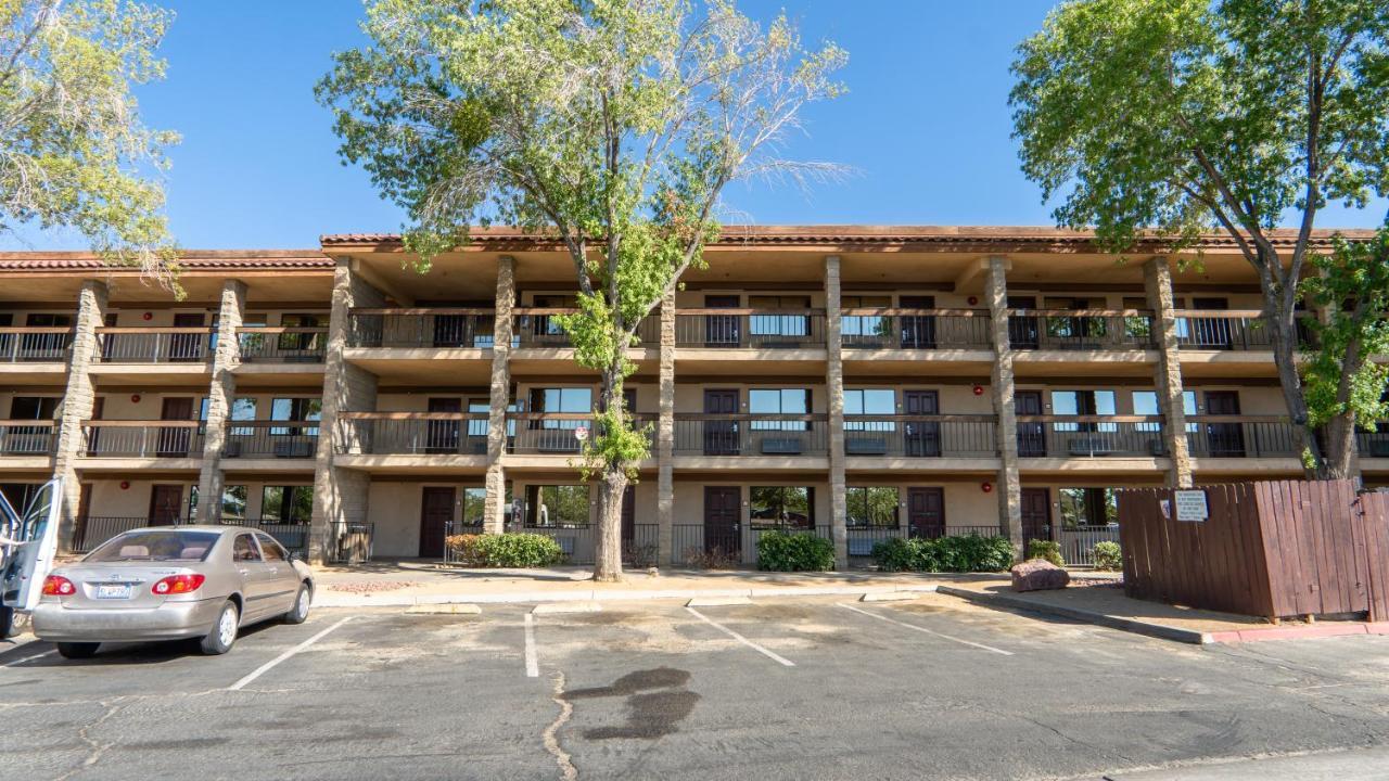 G T Hotels Inn & Suites Extended Stay Victorville Zewnętrze zdjęcie